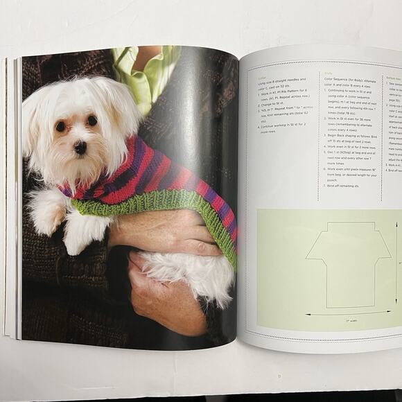 The Chicks with Sticks Guide to Knitting: Learn to Knit with more than 30 Cool, - Picture 8 of 10